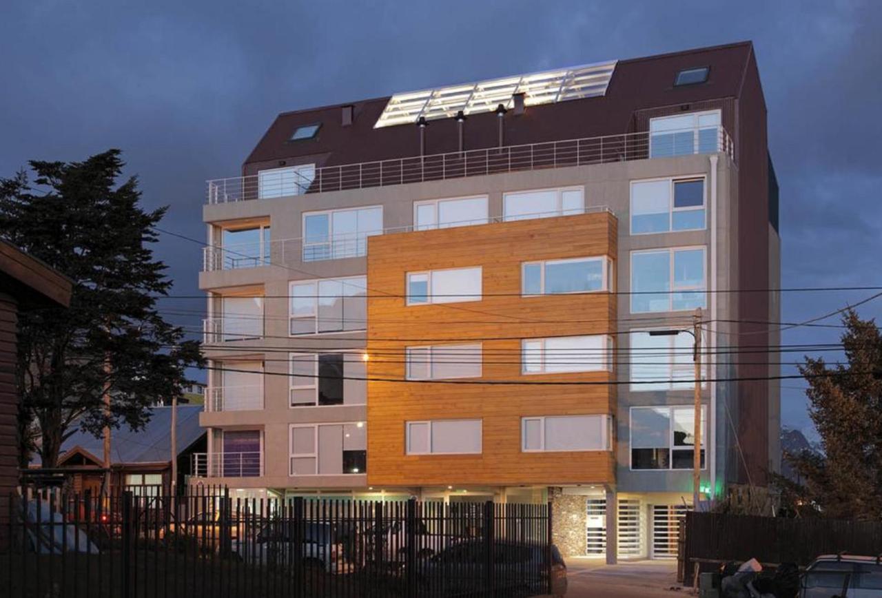 Pacifico Apartamentos Centro ウシュアイア エクステリア 写真